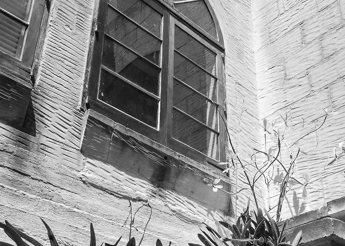 Villa Tal-masklu Għarb