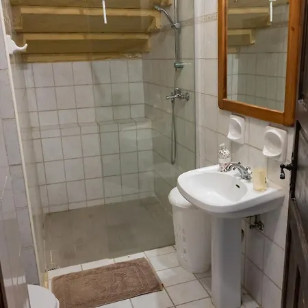 Вилла Tal-masklu