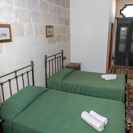 Tal-masklu Вилла *