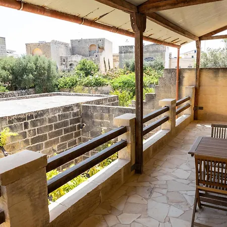 Вилла Tal-masklu Арб